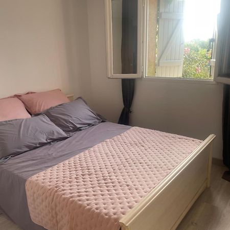 דירות מונטיסלו Casa Santa מראה חיצוני תמונה