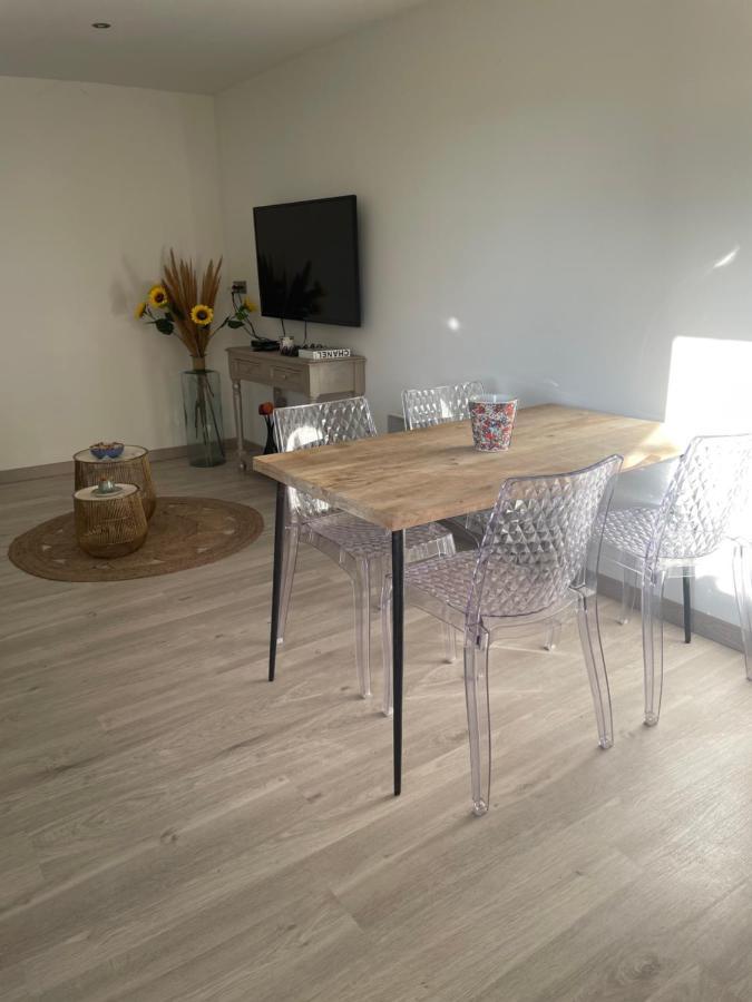 דירות מונטיסלו Casa Santa מראה חיצוני תמונה