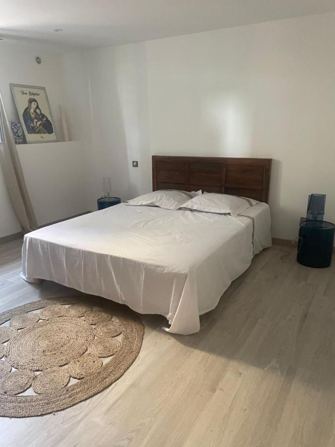 דירות מונטיסלו Casa Santa מראה חיצוני תמונה